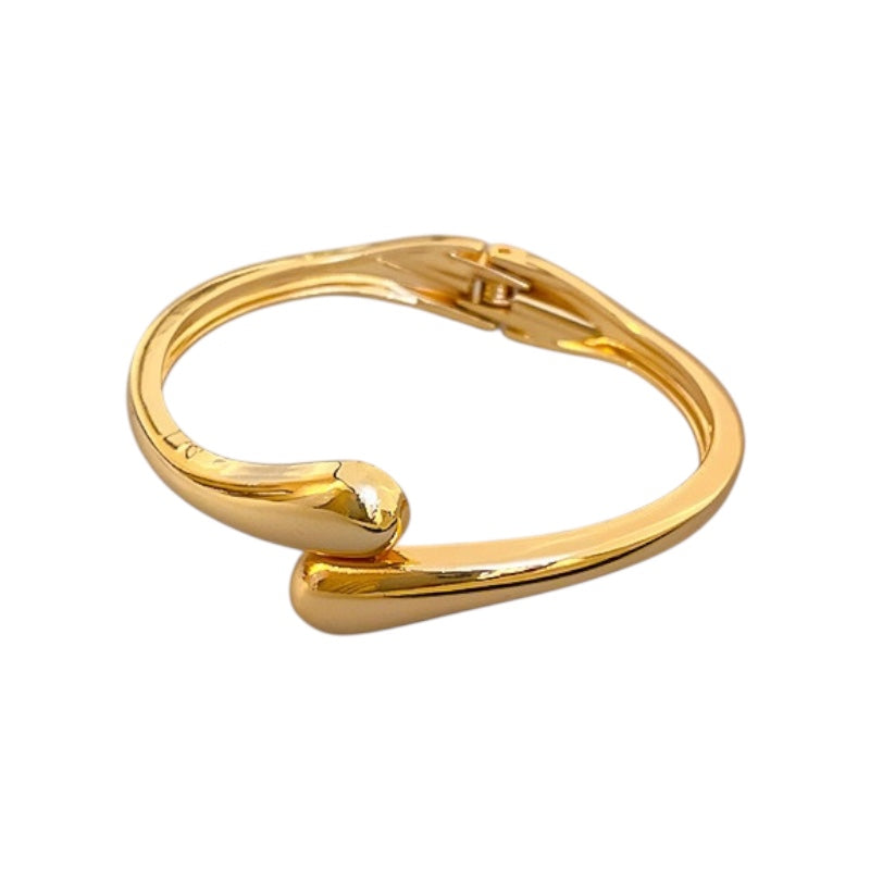 Alma Bracelet