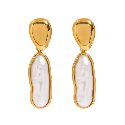 Irina Pearl Earring
